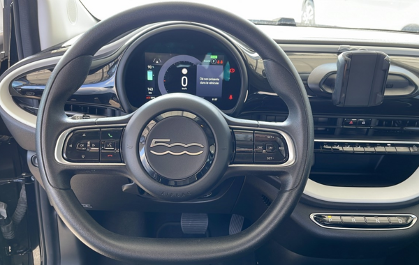 fiat-500-e-95ch-action - 763424713