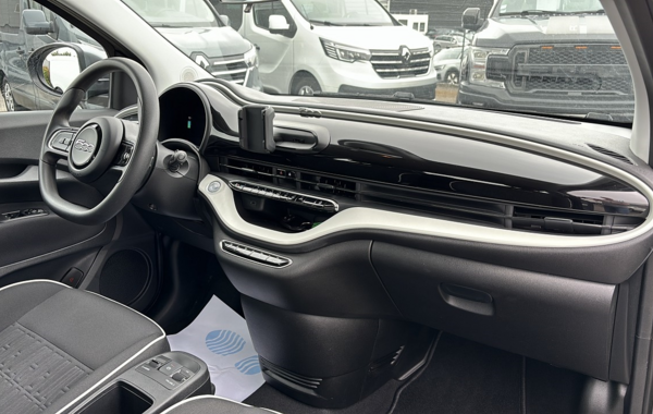 fiat-500-e-95ch-action - 763664713