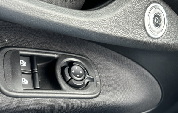 fiat-500-e-95ch-action - 763664713