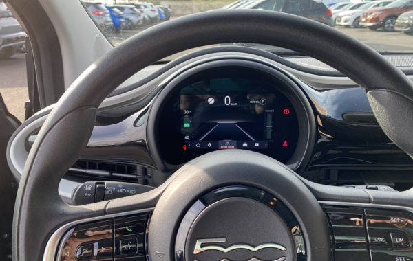 fiat-500-e-95ch-action - 773834713