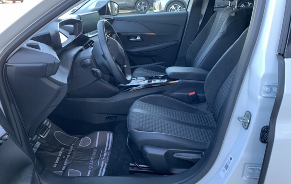 peugeot-208-e-208-136ch-roadtrip - 778844713