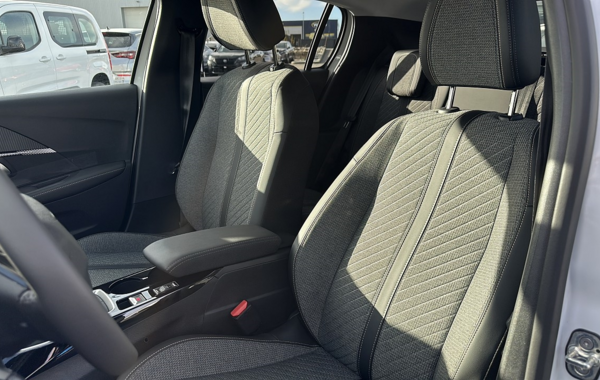 peugeot-208-1-2-puretech-100ch-s-s-allure - 781874713