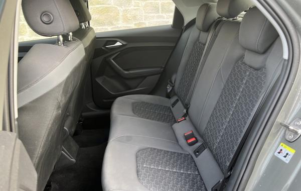 audi-a1-sportback-30-tfsi-110ch-s-line - 789954713