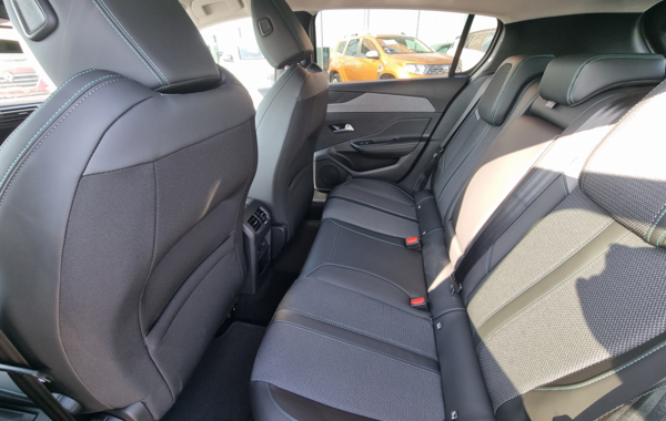 peugeot-308-1-5-bluehdi-130ch-s-s-allure-eat8 - 792264713