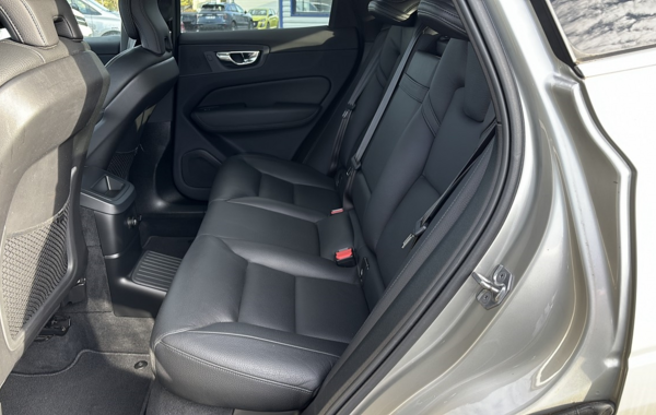 volvo-xc60-t8-twin-engine-303-87ch-business-executive-geartronic - 792744713