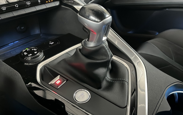 peugeot-3008-1-2-puretech-130ch-crossway-s-s - 792754713