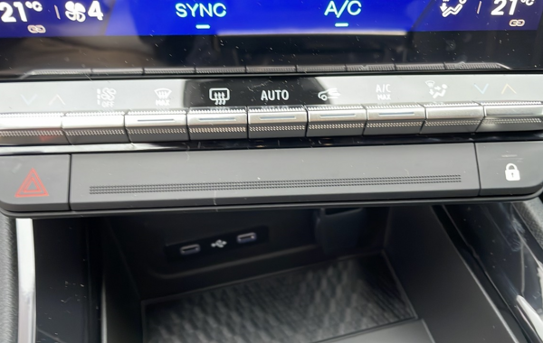 renault-austral-1-2-e-tech-full-hybrid-200ch-techno-24 - 794664713