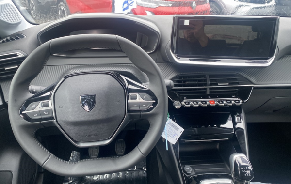 peugeot-208-1-2-puretech-100ch-s-s-allure - 796654713