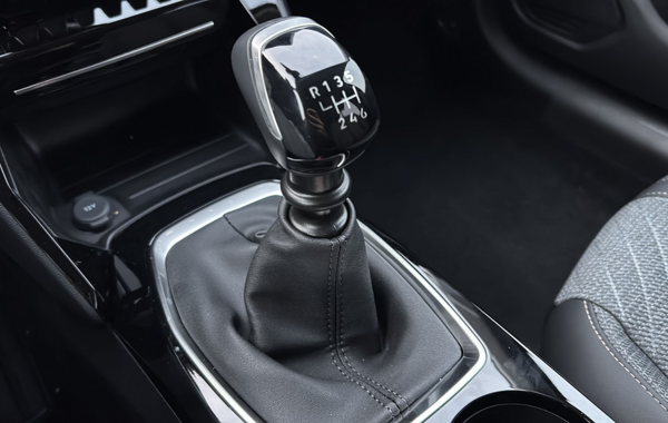 peugeot-208-1-2-puretech-100ch-s-s-allure - 799764713