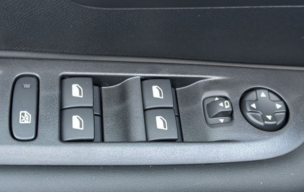 peugeot-208-1-2-puretech-100ch-s-s-allure - 800454713