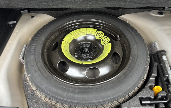 peugeot-2008-1-2-puretech-130ch-s-s-allure-eat8 - 803714713