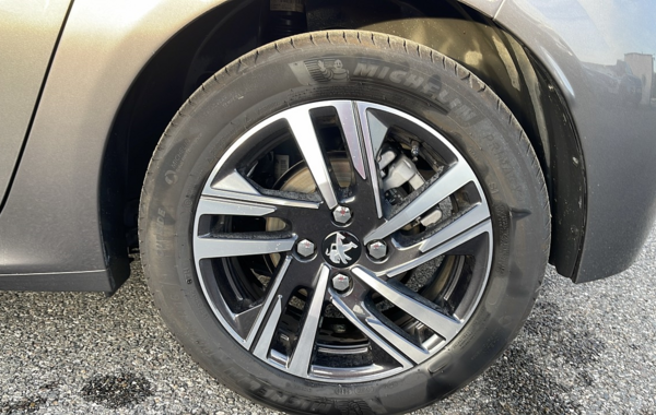 peugeot-208-1-2-puretech-100ch-s-s-allure - 808234713