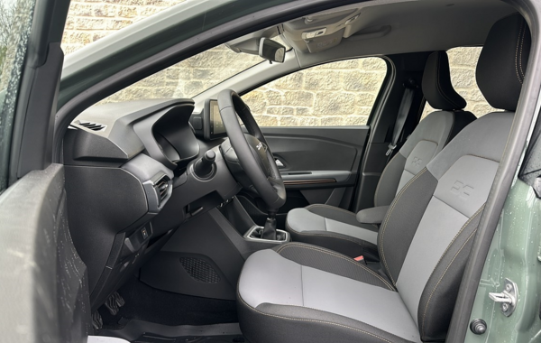 dacia-jogger-1-0-tce-110ch-extreme-7-places-24 - 815974713