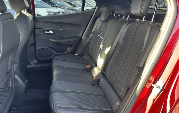 peugeot-2008-1-2-puretech-130ch-s-s-gt - 819434713