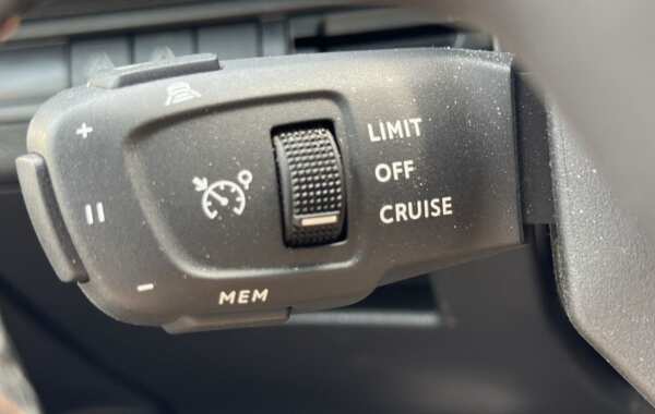 peugeot-3008-1-5-bluehdi-130ch-s-s-gt-eat8 - 833034713