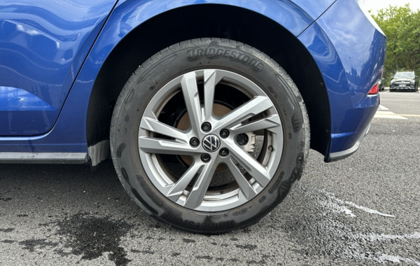 volkswagen-polo-1-0-tsi-110ch-r-line-dsg7 - 833464713