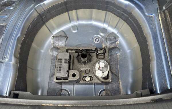 volkswagen-polo-1-0-tsi-110ch-r-line-dsg7 - 833484713