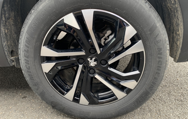 peugeot-2008-1-2-puretech-130ch-s-s-allure-pack - 834214713