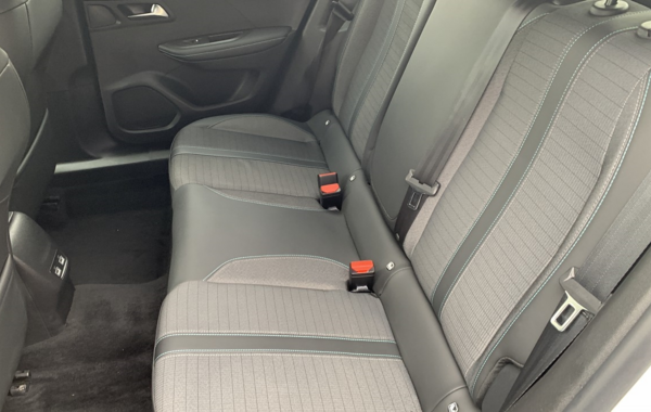 peugeot-2008-1-2-puretech-130ch-s-s-allure-pack - 834214713