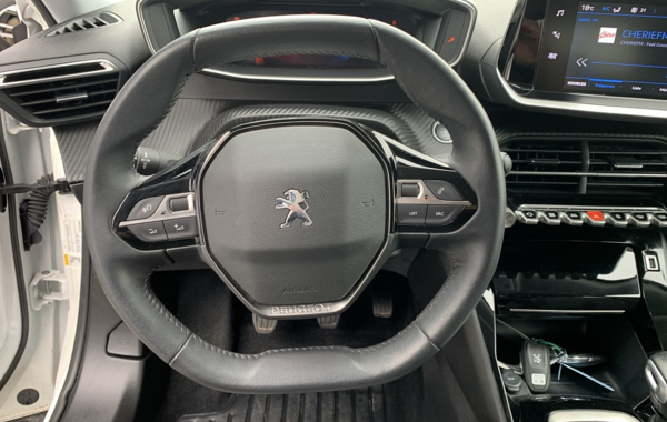 peugeot-2008-1-2-puretech-130ch-s-s-allure-pack - 834214713