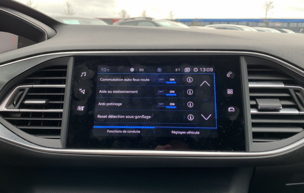 peugeot-308-1-2-puretech-130ch-s-s-allure - 834394713