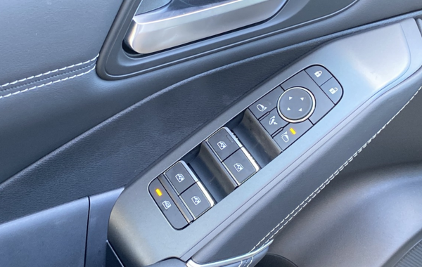 nissan-qashqai-1-3-mild-hybrid-158ch-n-connecta-xtronic - 835324713