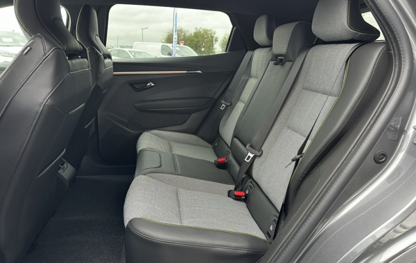 renault-scenic-v-e-tech-electric-170ch-techno-autonomie-confort-24 - 835894713