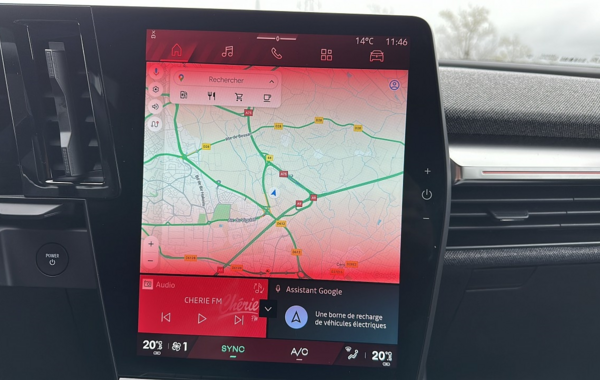 renault-scenic-v-e-tech-electric-170ch-techno-autonomie-confort-24 - 835894713