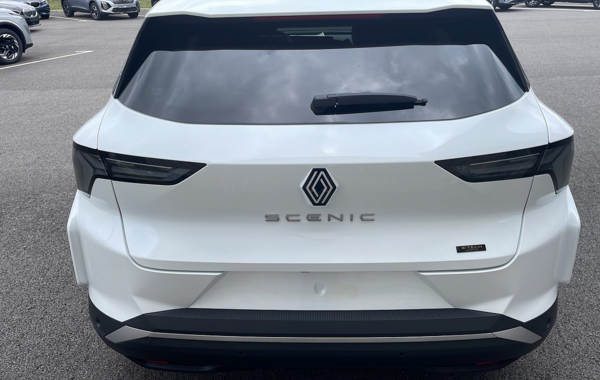 renault-scenic-v-e-tech-electric-170ch-techno-autonomie-confort-24 - 835904713