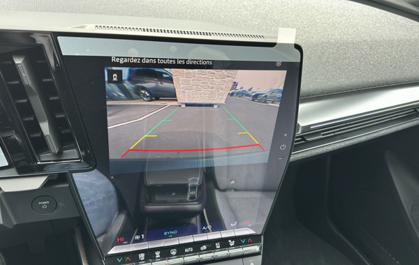 renault-scenic-v-e-tech-electric-170ch-techno-autonomie-confort-24 - 835924713