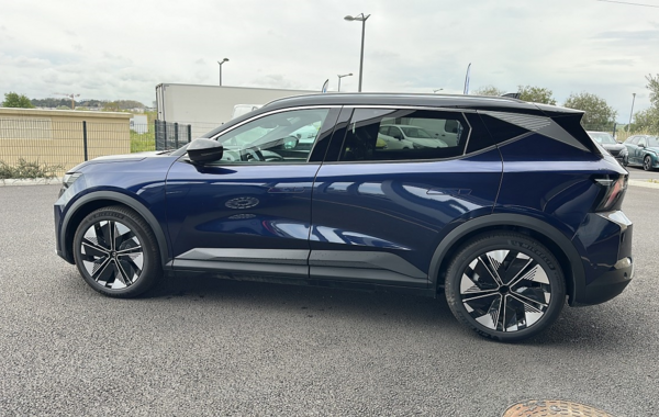 renault-scenic-v-e-tech-electric-170ch-techno-autonomie-confort-24 - 835934713