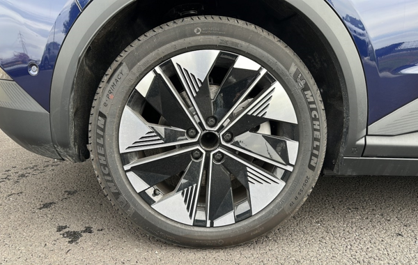 renault-scenic-v-e-tech-electric-170ch-techno-autonomie-confort-24 - 835934713