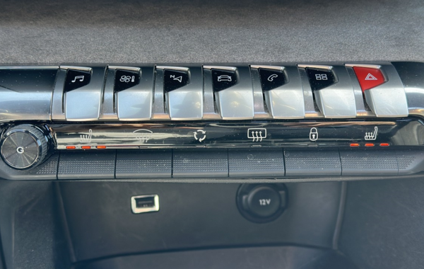 peugeot-3008-1-2-puretech-130ch-s-s-gt-pack-eat8 - 836394713