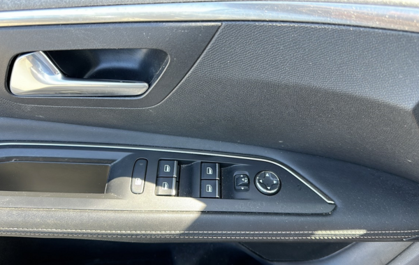 peugeot-3008-1-2-puretech-130ch-s-s-gt-pack-eat8 - 836394713