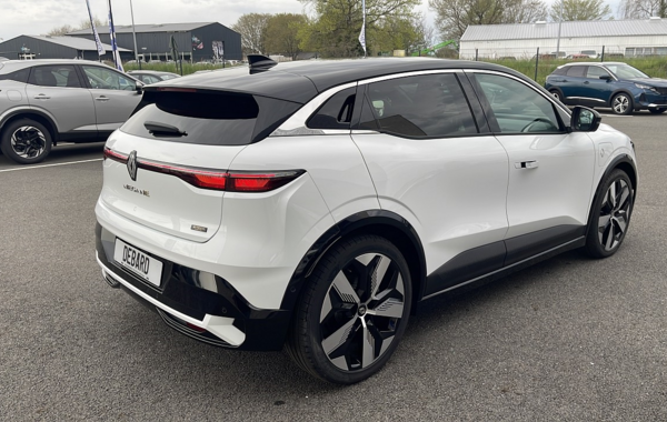 renault-megane-v-e-tech-electric-220ch-techno-autonomie-confort-24 - 837344713