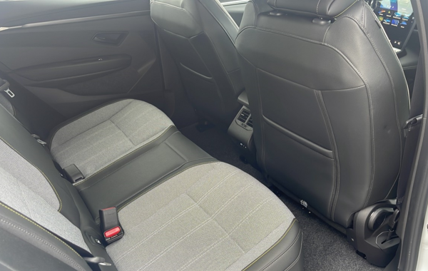 renault-megane-v-e-tech-electric-220ch-techno-autonomie-confort-24 - 837344713