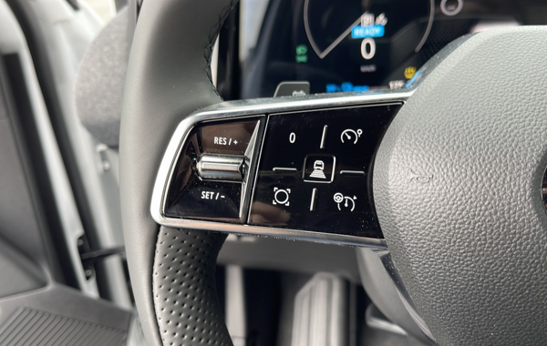 renault-megane-v-e-tech-electric-220ch-techno-autonomie-confort-24 - 837344713