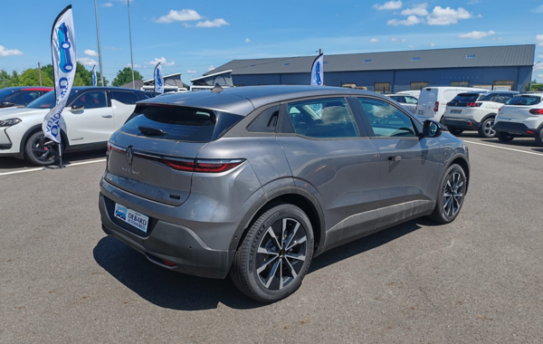 renault-megane-v-e-tech-electric-130ch-evolution-autonomie-confort-24 - 837354713