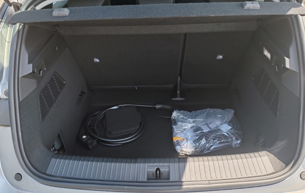 renault-megane-v-e-tech-electric-130ch-evolution-autonomie-confort-24 - 837354713