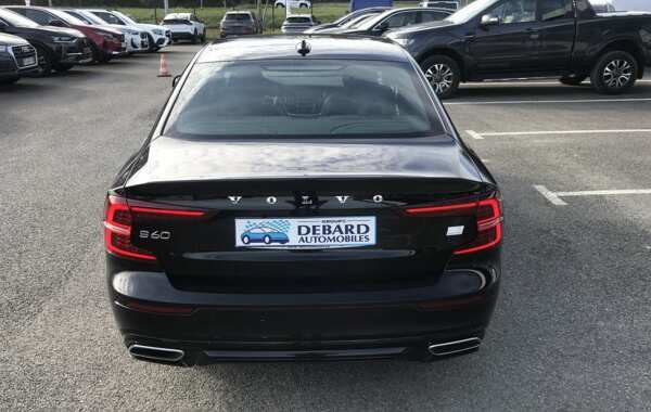 volvo-s60-t6-awd-253-87ch-r-design-geartronic-8 - 837434713