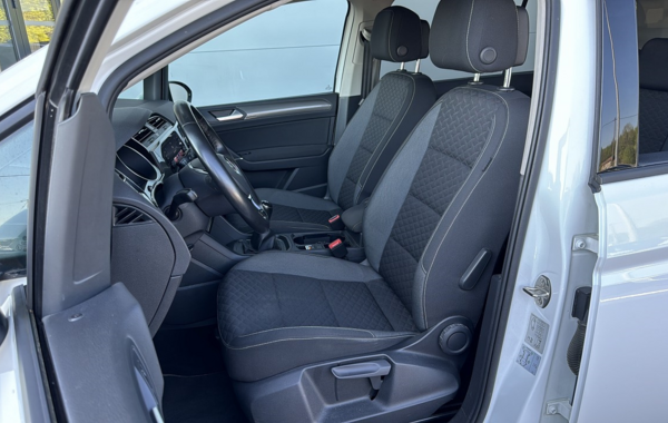 volkswagen-touran-1-6-tdi-115ch-fap-connect-7-places-euro6d-t - 844654713