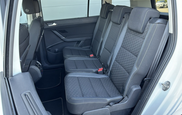 volkswagen-touran-1-6-tdi-115ch-fap-connect-7-places-euro6d-t - 844654713