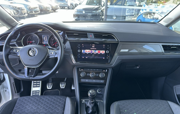 volkswagen-touran-1-6-tdi-115ch-fap-connect-7-places-euro6d-t - 844654713