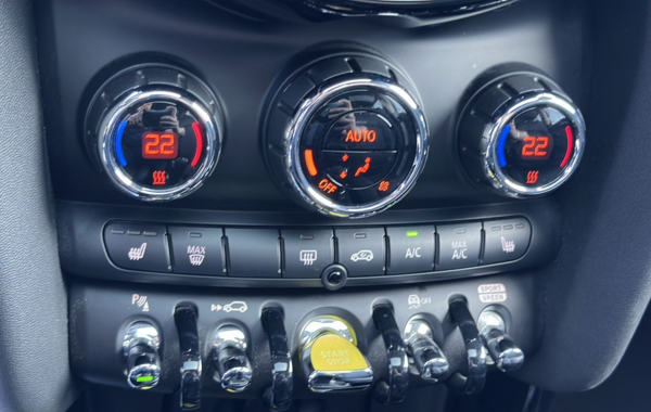 mini-mini-cooper-se-184ch-edition-camden-bva-5cv - 844664713