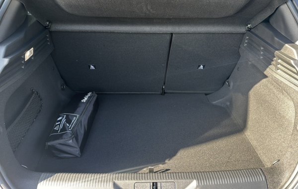 peugeot-308-1-5-bluehdi-130ch-s-s-allure-eat8 - 844944713