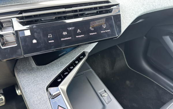 peugeot-5008-hybrid-145ch-gt-e-dcs6 - 845074713