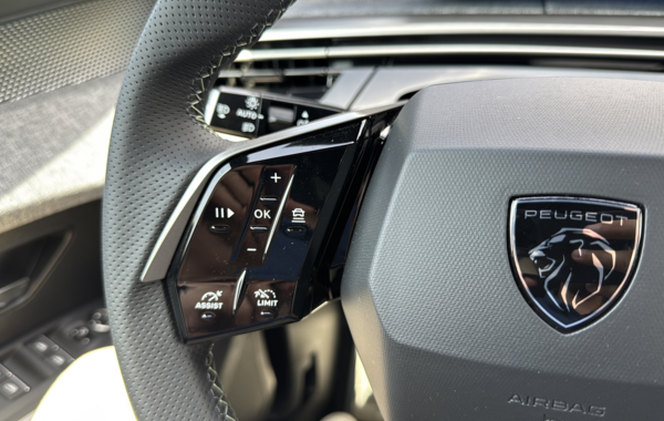 peugeot-5008-hybrid-145ch-gt-e-dcs6 - 845074713