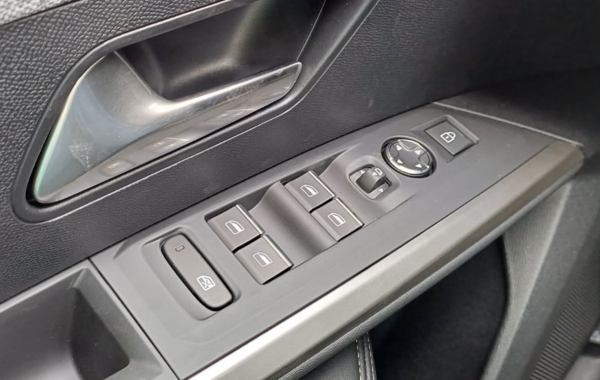 peugeot-5008-hybrid-145ch-gt-e-dcs6 - 845094713