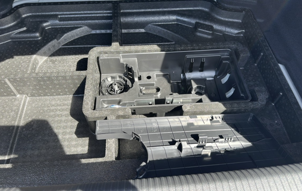 peugeot-308-1-5-bluehdi-130ch-s-s-allure-eat8 - 845444713