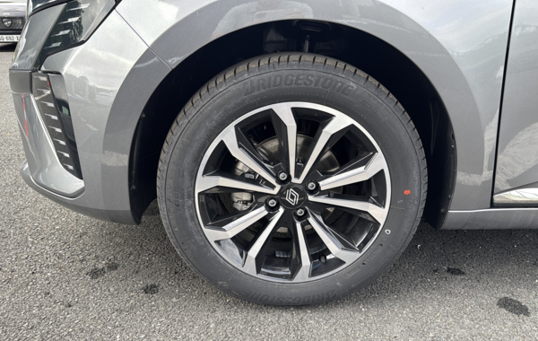 renault-clio-v-1-0-tce-90ch-techno-x-tronic-24 - 847544713